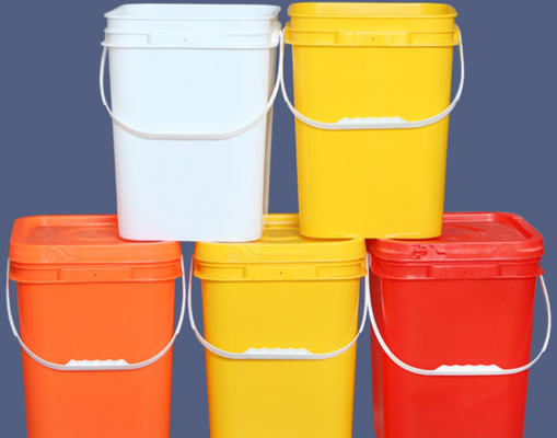 Schlagzähigkeits-Quadrat-Plastikeimer mit Griff