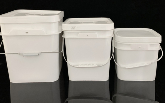 Vielseitiges quadratisches Plastikbehälter 1,2 kg für verschiedene Anwendungen