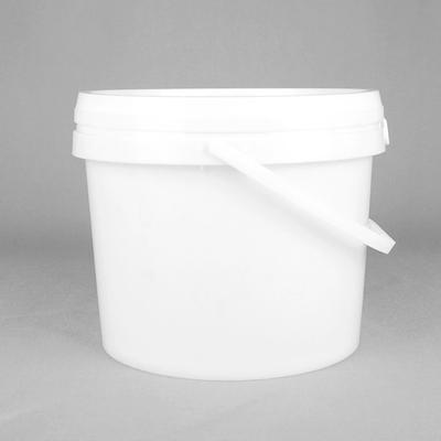 Recyclebarer Plastiknahrungsmitteleimer 6L mit Deckel und tragbares