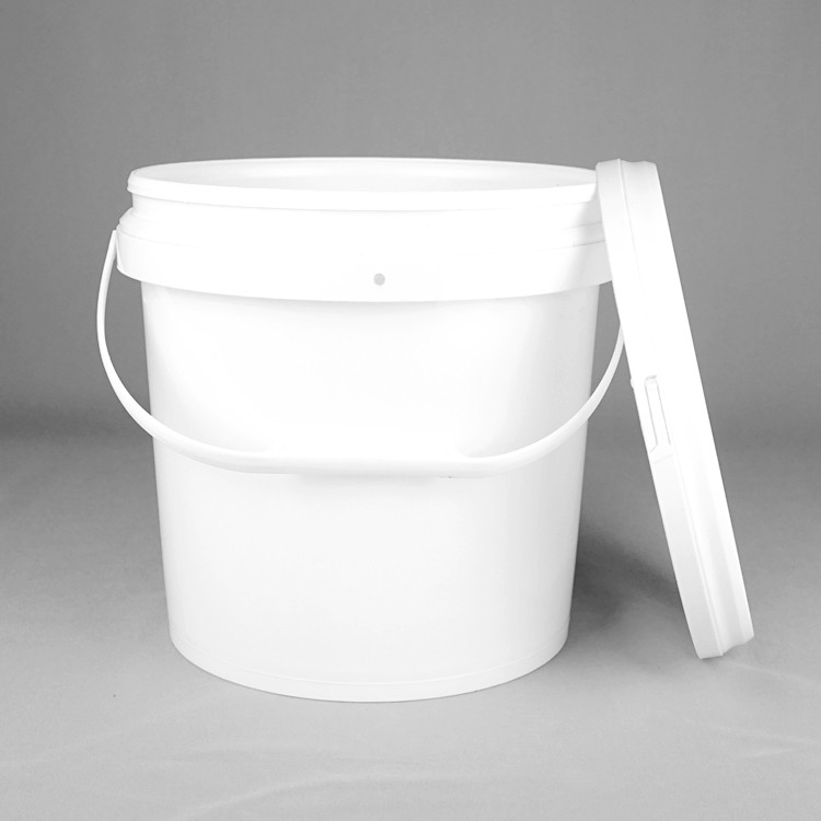 Glatte Oberfläche 1,5 mm Plastikbehälter mit Dichtungsdeckel und Metallgriff für Wasserfarbe Lebensmittel chemische Beschichtung