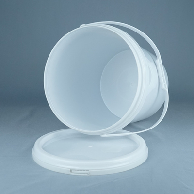 Kundengebundener 15 Liter-Farben-Plastikeimer mit Deckel und Griff