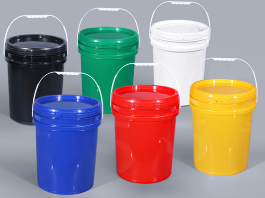 Weißer Griff-verfügbare Plastikbehälter-Trommel