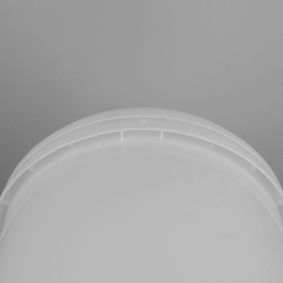 stapelbare Plastikeimer 20L mit Deckeln