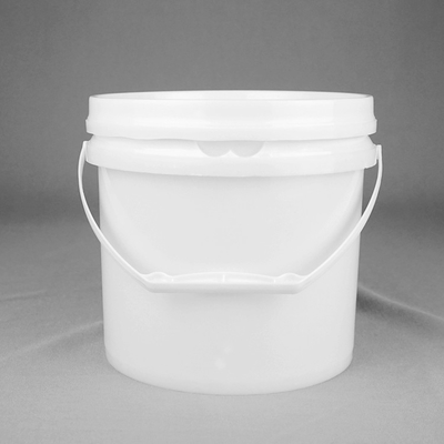 Wandbild 3.5L ein Gallonen-runder Plastikeimer mit Griffen