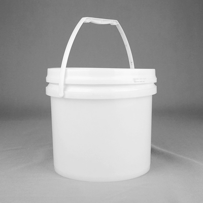 Wandbild 3.5L ein Gallonen-runder Plastikeimer mit Griffen