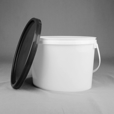 fertigte ovaler Eimer des Kunststoffgehäuse-5.5L mit einem Deckel-und Handzug besonders an